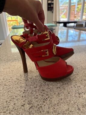 Michael Kors Mackenzie Red Saffiano Platform Heels Peep Toe